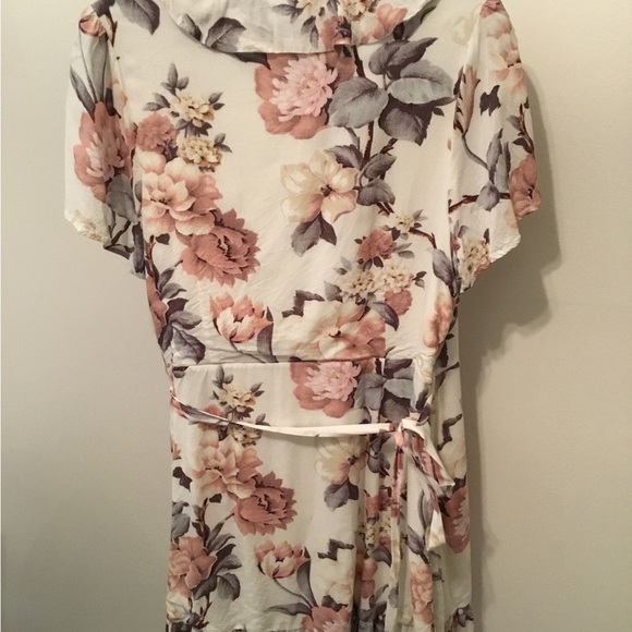 Paige wrap dress - Picture 6 of 8